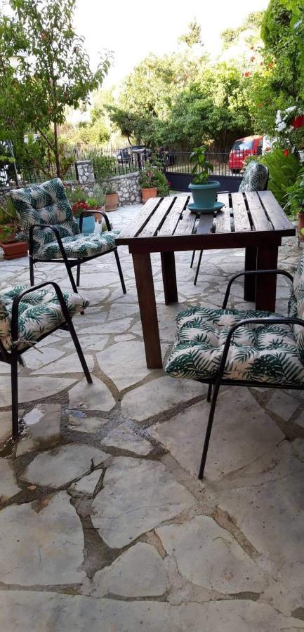Nikiana Family Apartment Dış mekan fotoğraf