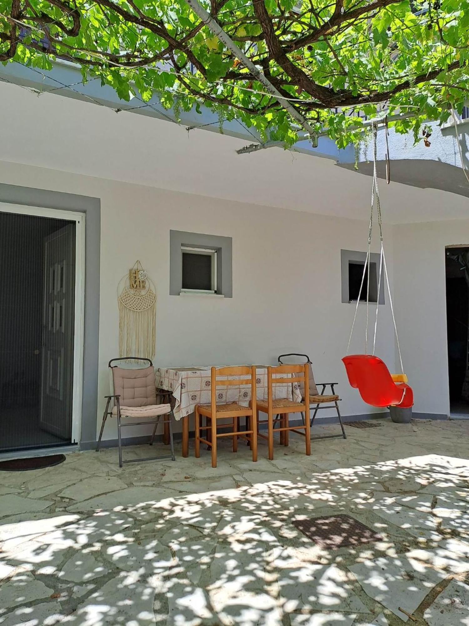 Nikiana Family Apartment Dış mekan fotoğraf